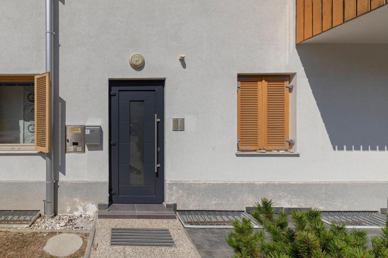 Sunee Apartment كْرانْيِسكا غورا المظهر الخارجي الصورة